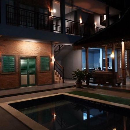 Kayu Tua Villa ウルワツ エクステリア 写真